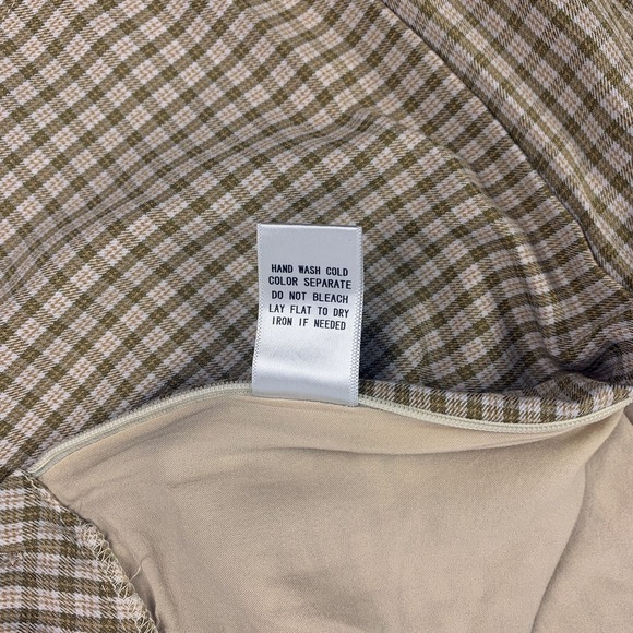 Her Entire Name Says Grace Plaid Mini Skirt Sz L Side Zip Brown Beige Swing Sk8r - Picture 13 of 16